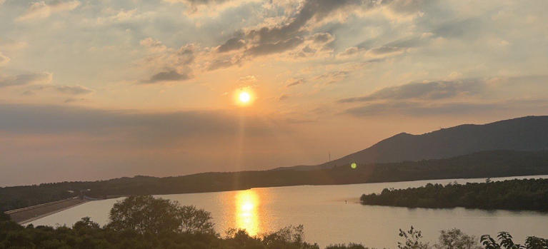 雷格磁浮子液有限公司轮播图2